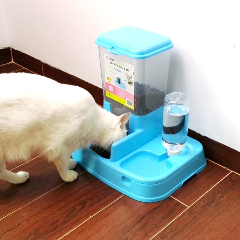 Distribuitor automat de apa si hrana pentru animale 2in1 Albastru — imagine 3