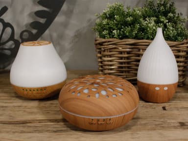 Difuzor de aromă Milan, USB, lumină cu schimbare de culoare