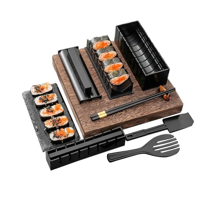 Set ustensile pentru facut sushi Flippy 10 piese forme clasice si inima — imagine 1