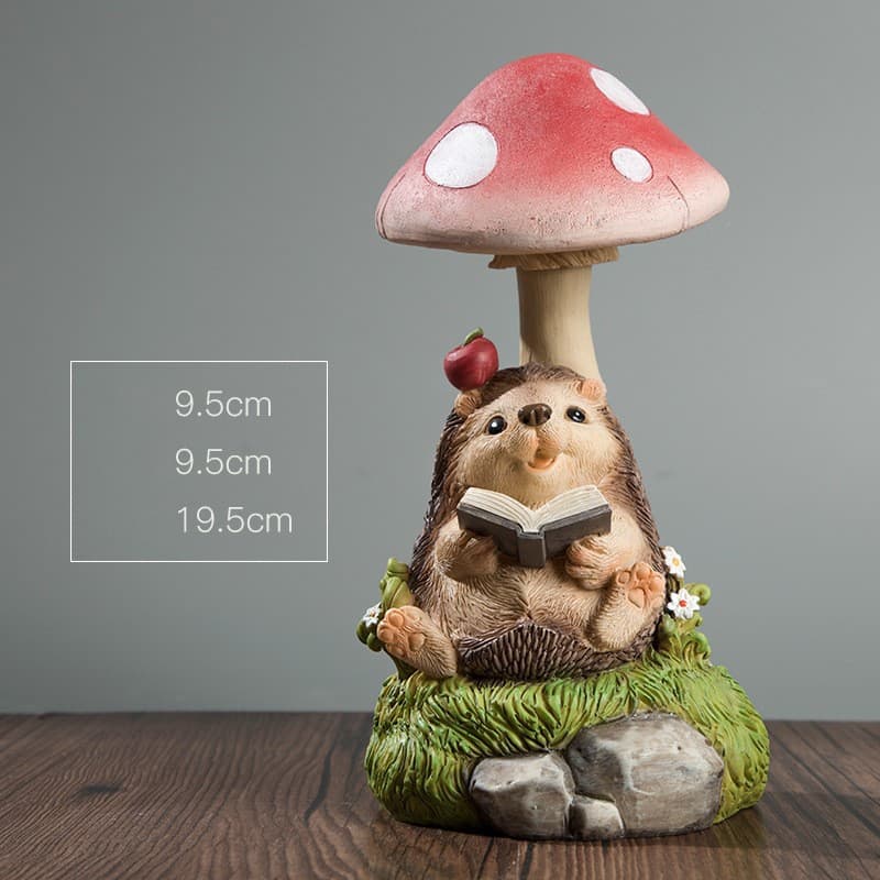Lumini LED Decoratiune Gradina Rasina Ciuperca cu Arici care Citeste Flippy — imagine 2