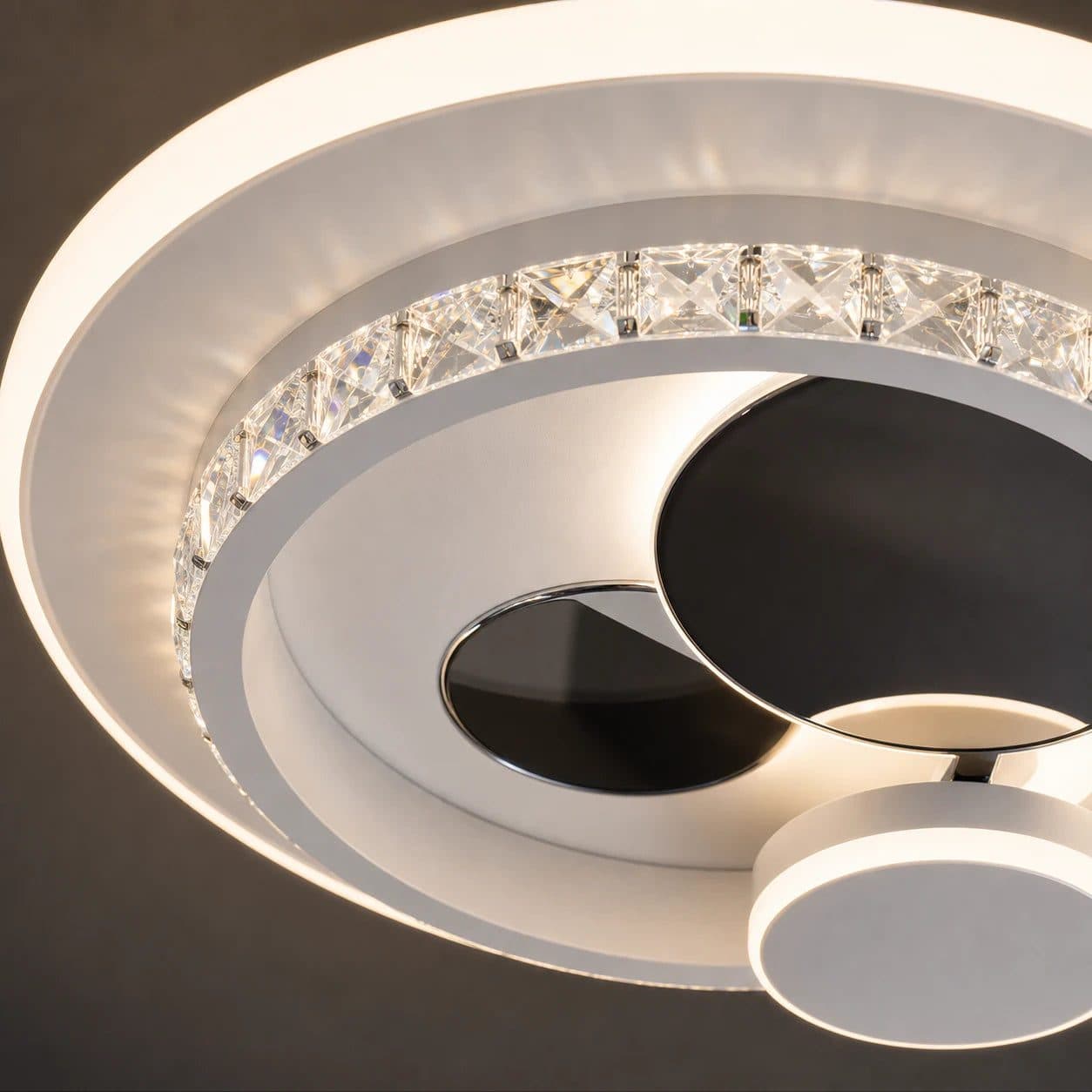 Lustra LED Flippy cu cristal, 37W, 4 Cercuri, lumina Rece/Calda/Neutra, Negru — imagine 8