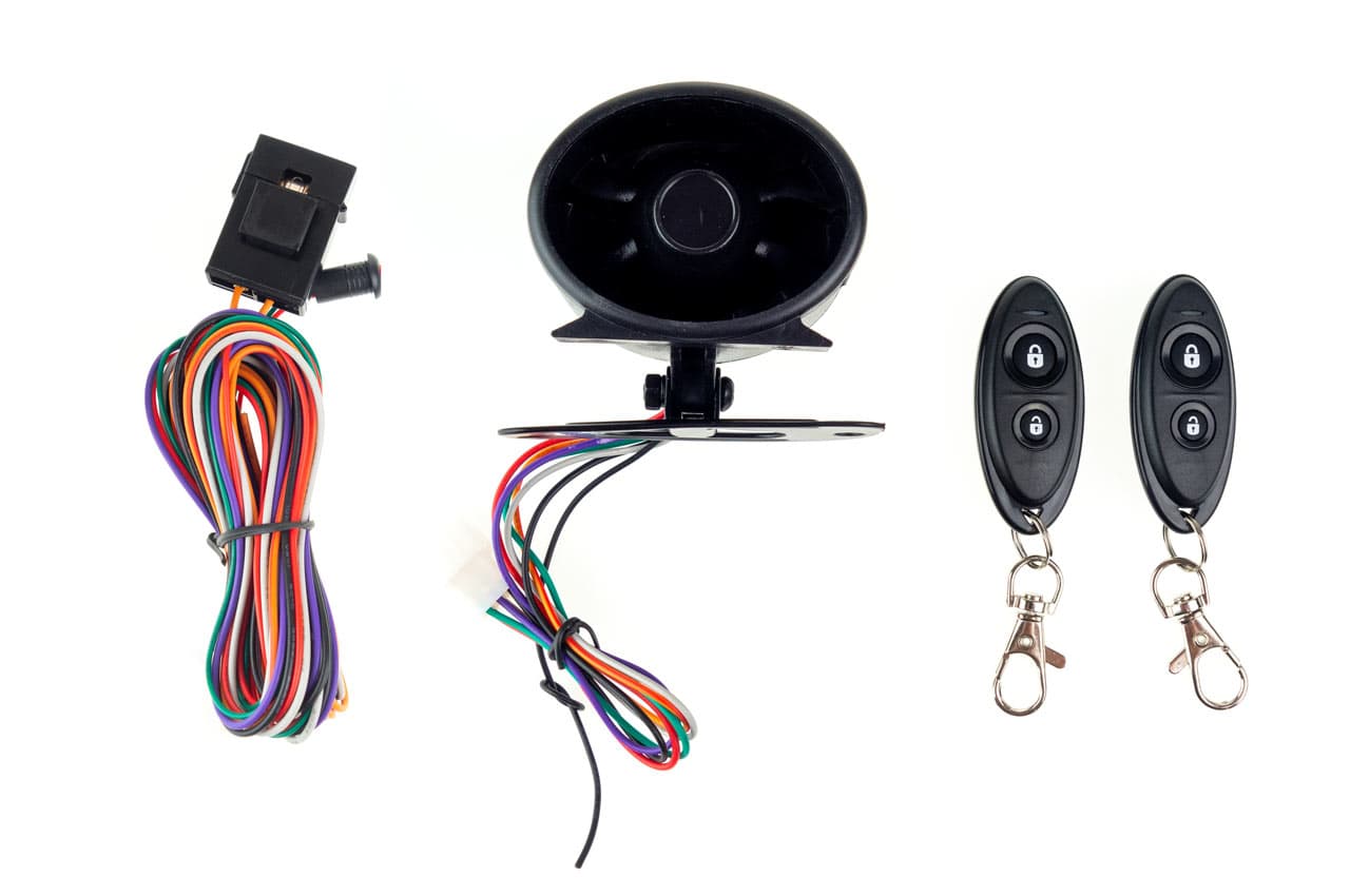 Sistem Alarma Auto Mini cu Două Telecomenzi AMIO — imagine 1