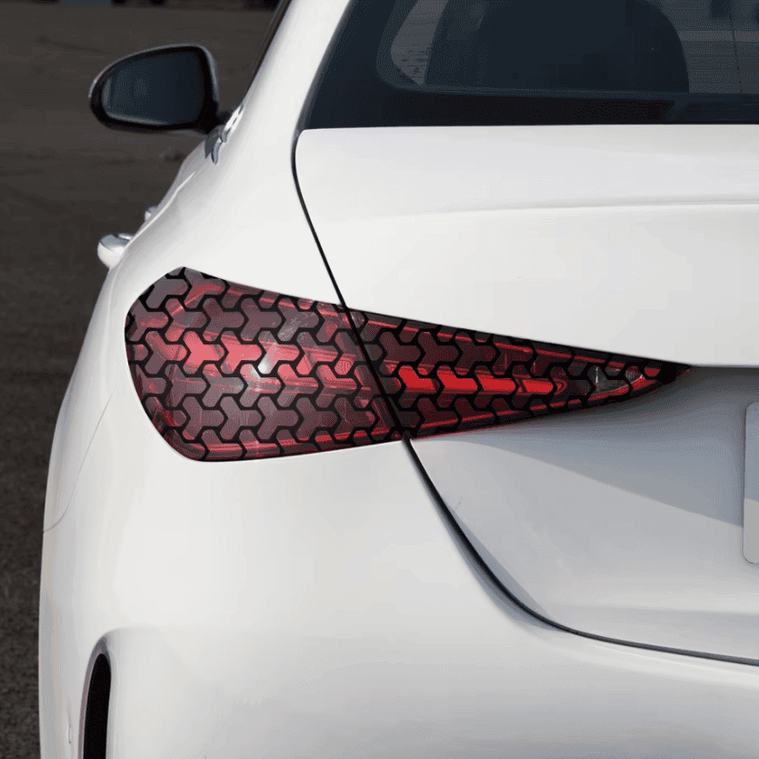 Set Folii Autoadezive Decupate pentru Stopuri Auto Negru Mat Model HONEYCOMB TRIANGLE — imagine 2